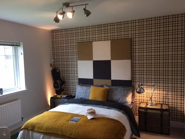 Bedroom decorated with a calm colour scheme
